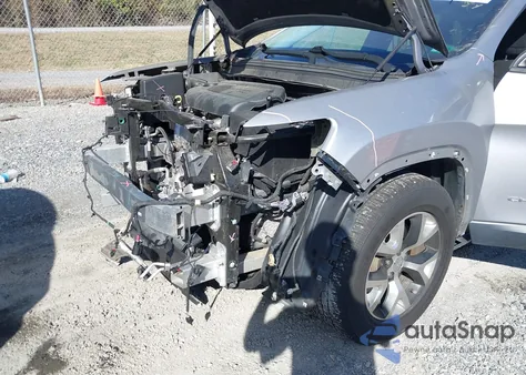 2020 Jeep Cherokee Latitude Fwd из США, поврежденный, VIN 1C4PJLCB1LD571536